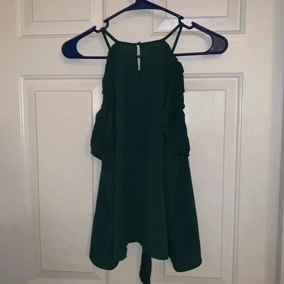 🌟Emerald Blouse 🌟 - Picture 5 of 5